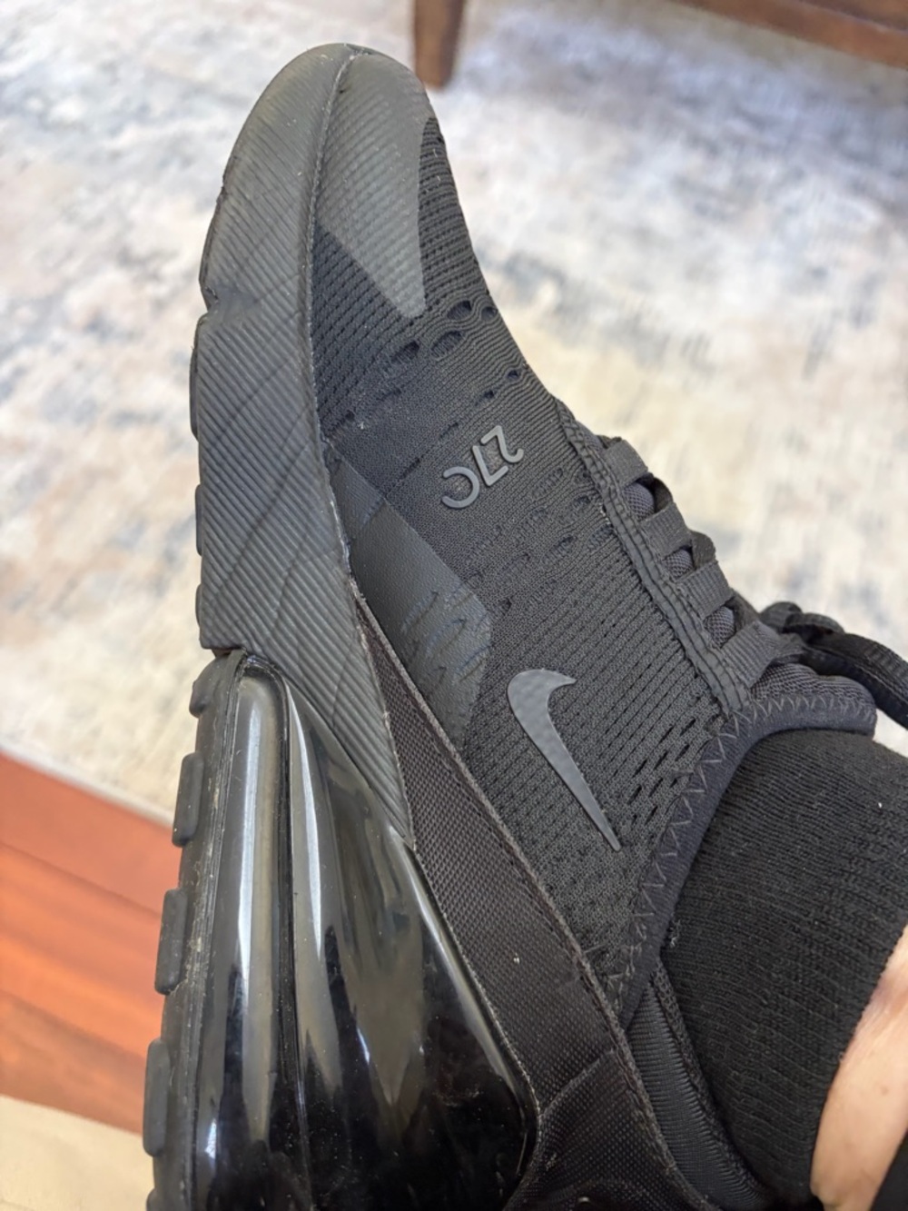 Nike Air Max 270 All-Black Kid’s Sneaker